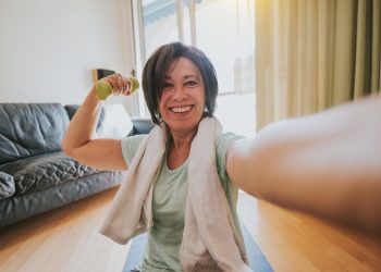 The 20-Minute Home Workout: Can You Really Get Fit With a Busy Schedule?