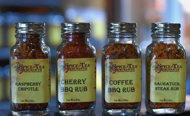 How Can Spice Blends Transform Simple Ingredients into Global Flavors?